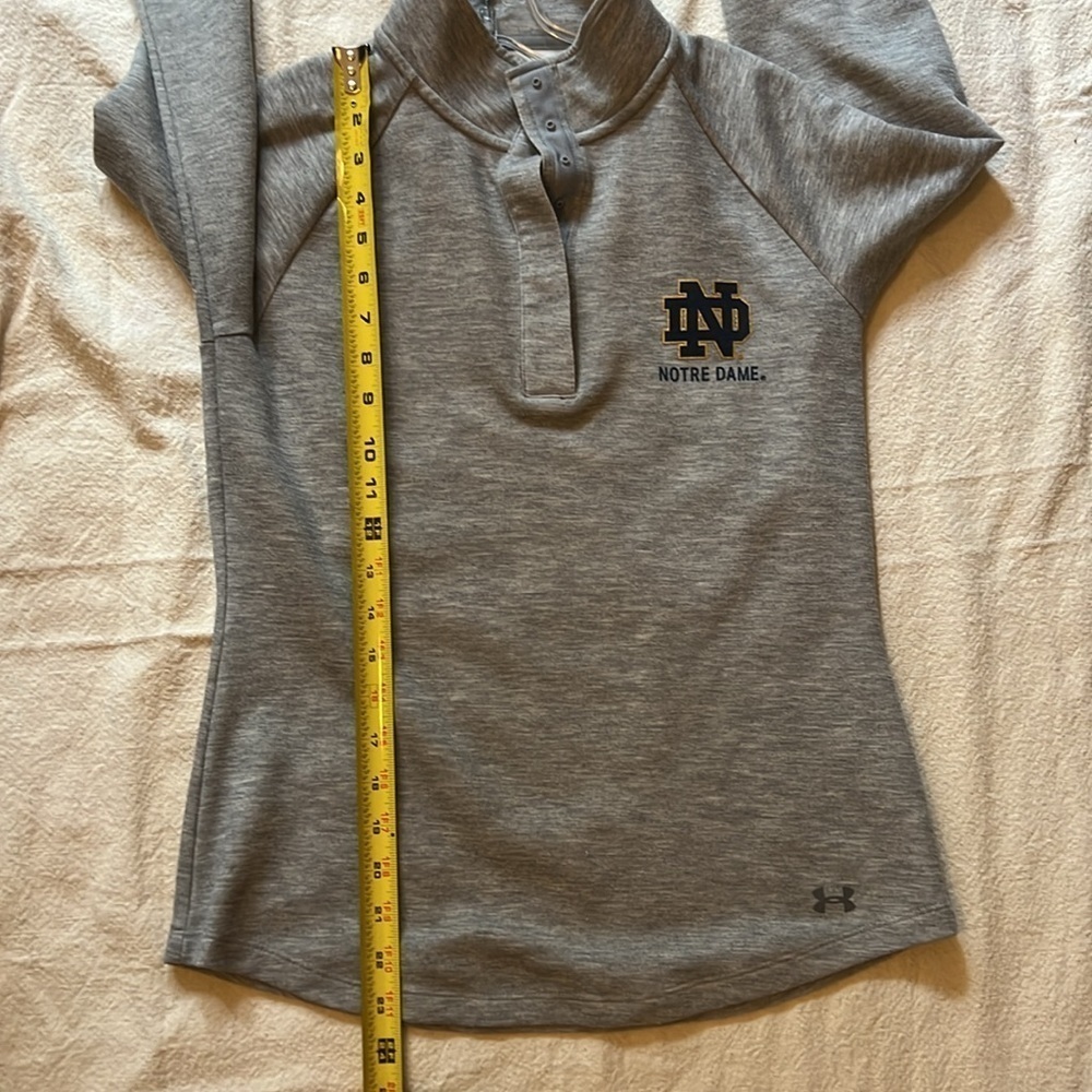 Notre Dame Fighting Irish Under Armour Gray Pullover Running Lightweight Size S - Picture 9 of 10